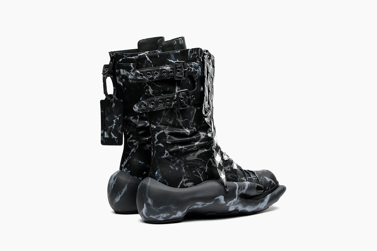 grounds MANUS MONUM BLACK MARBLE / BLACK MARBLE